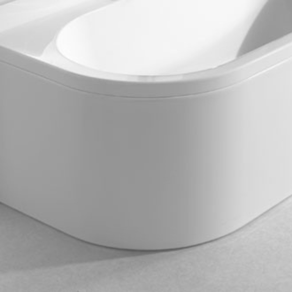 Lifestyle image of the Carron Status 1600mm x 725mm Curved Front Bath Panel